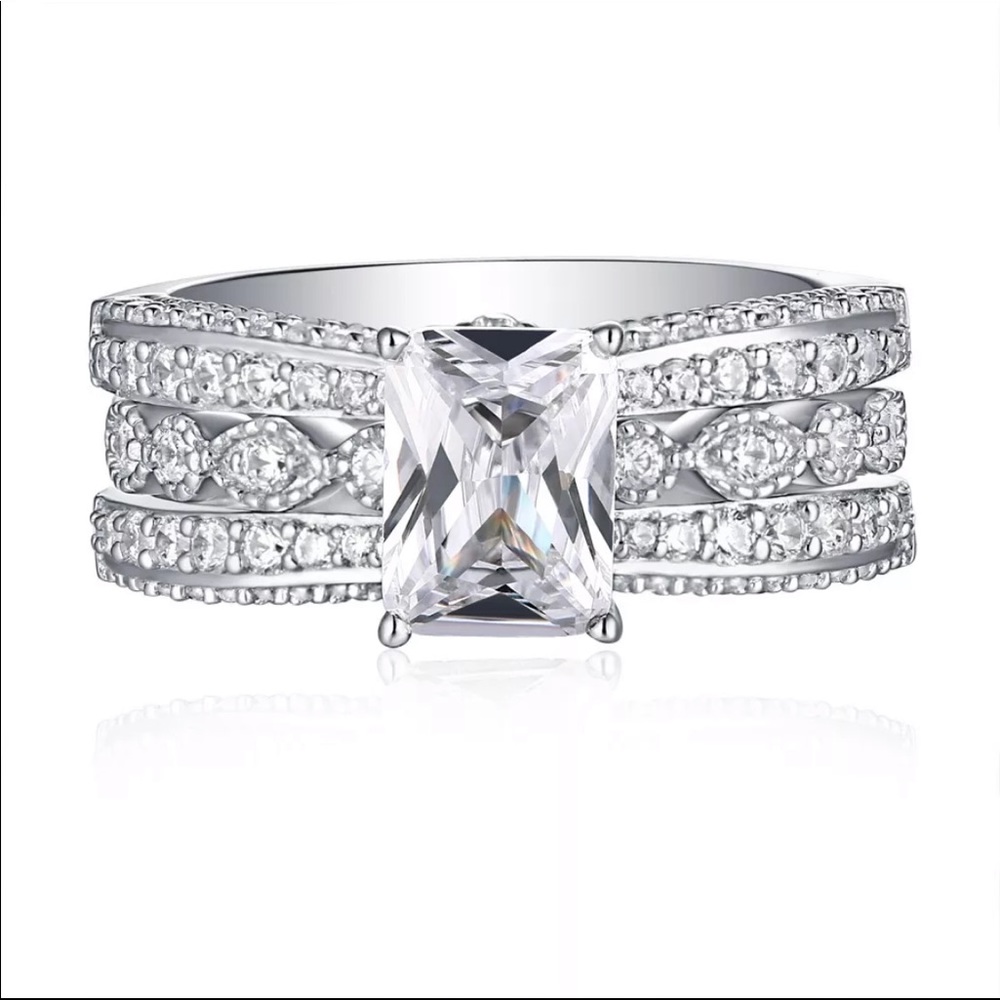 New Women’s 925 Silver 2 pc set Diamond Ring - Picture 3 of 5